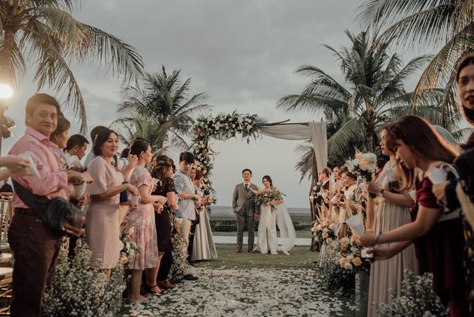 Wedding Aprilia & Jerry by Bali Izatta Wedding Planner & Wedding Florist Decorator - 007 Wedding Aprilia & Jerry by Bali Izatta Wedding Planner & Wedding Florist Decorator - 007