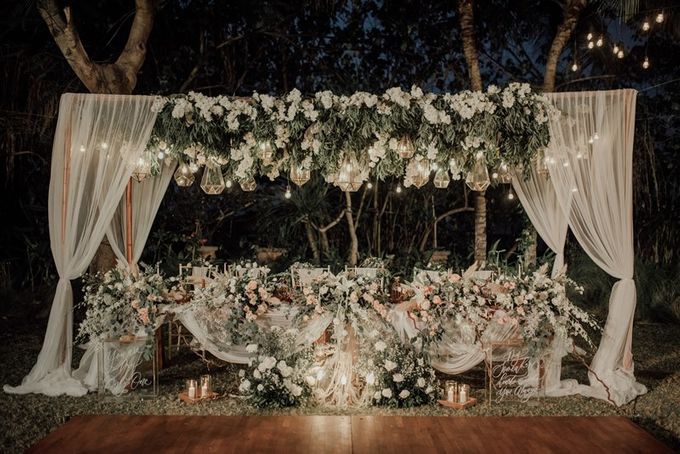 Wedding Aprilia & Jerry by Bali Izatta Wedding Planner & Wedding Florist Decorator - 009 Wedding Aprilia & Jerry by Bali Izatta Wedding Planner & Wedding Florist Decorator - 009