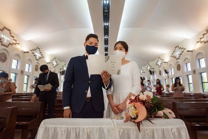 Andrew & Cara (St. Joseph's Church & Jewel Changi Airport) by GrizzyPix Photography - 011 Andrew & Cara (St. Joseph's Church & Jewel Changi Airport) by GrizzyPix Photography - 011