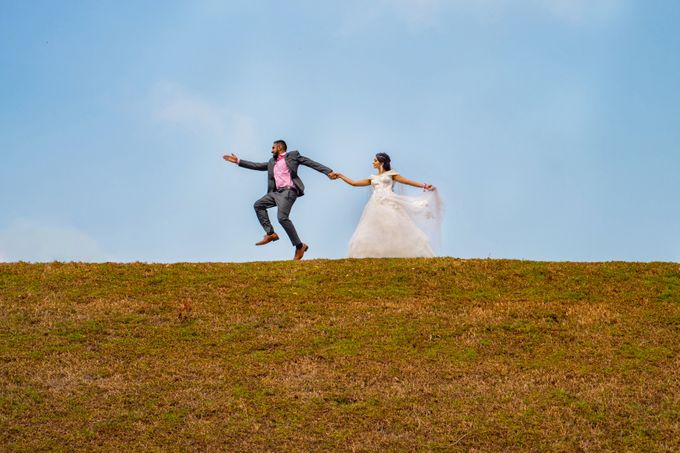 Pre-Wedding Shoot by GrizzyPix Photography - 032