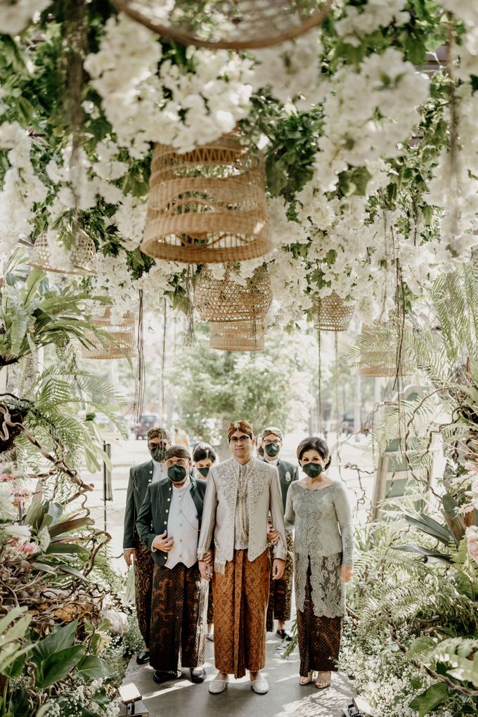 Abby & Agill Wedding at Plataran Hutan Kota Jakarta by AKSA Creative - 027 Abby & Agill Wedding at Plataran Hutan Kota Jakarta by AKSA Creative - 027