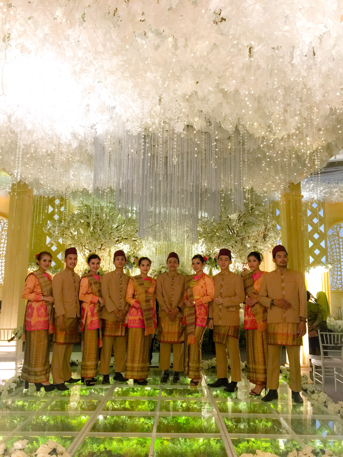 The Wedding of Dinda & Ori by Adara Pager ayu - 007