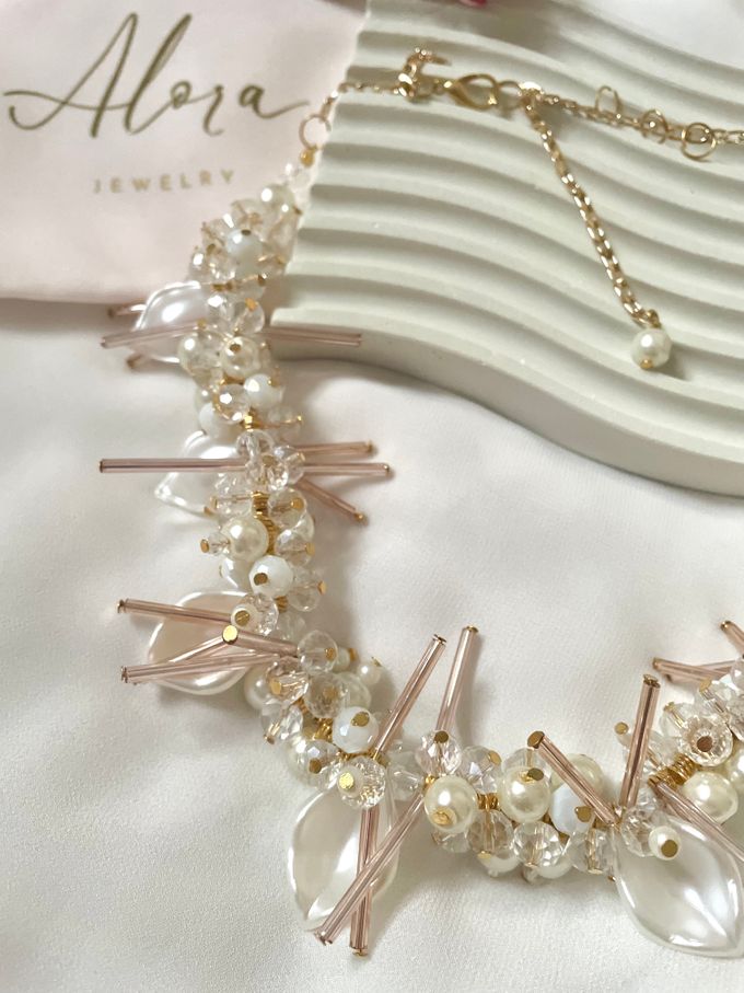 Calla by Alora Jewelry - 002 Calla by Alora Jewelry - 002