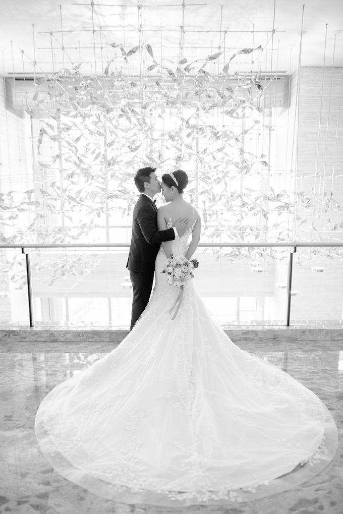 The Wedding of Adi & Ellen by Priscilla Myrna - 021 The Wedding of Adi & Ellen by Priscilla Myrna - 021