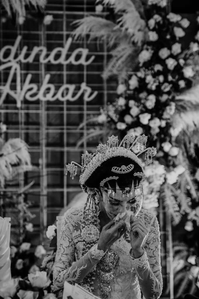 Adinda & Akbar Wedding at Sultan Hotel Jakarta by AKSA Creative - 006