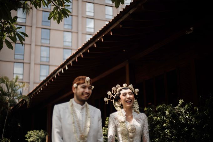 Adinda & Akbar Wedding at Sultan Hotel Jakarta by AKSA Creative - 001 Adinda & Akbar Wedding at Sultan Hotel Jakarta by AKSA Creative - 001