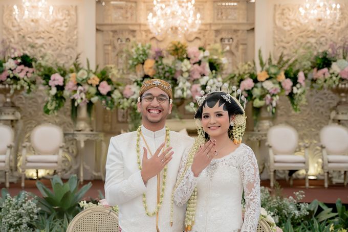 Pernikahan Adat Jawa Modern Agung & Monica Assembly Hall Menara Mandiri