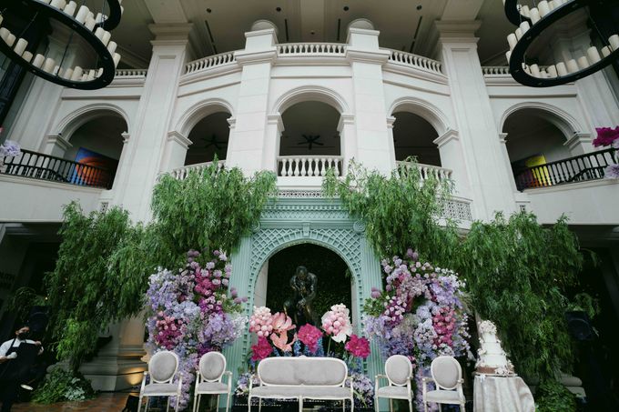 Hugo & Nicole Wedding Reception at Sampoerna Strategic by AKSA Creative - 043