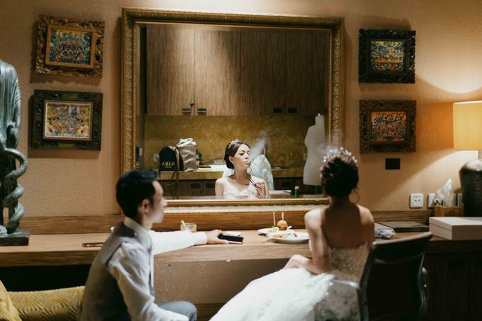 Hugo & Nicole Wedding Reception at Sampoerna Strategic by AKSA Creative - 042 Hugo & Nicole Wedding Reception at Sampoerna Strategic by AKSA Creative - 042