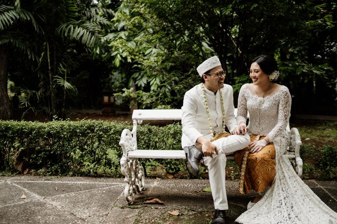 Andin & Tama Wedding at Sultan Hotel Jakarta by AKSA Creative - 005