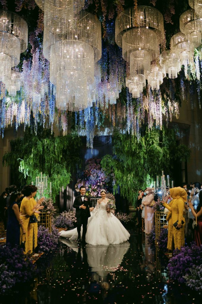 Hugo & Nicole Wedding Reception at Sampoerna Strategic by AKSA Creative - 026 Hugo & Nicole Wedding Reception at Sampoerna Strategic by AKSA Creative - 026