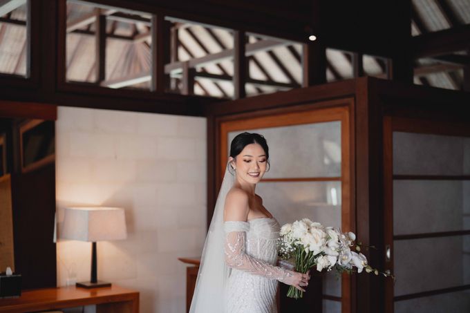 Piero & Violetta Wedding at Tirtha Uluwatu Bali by Prabha MUA - 029 Piero & Violetta Wedding at Tirtha Uluwatu Bali by Prabha MUA - 029