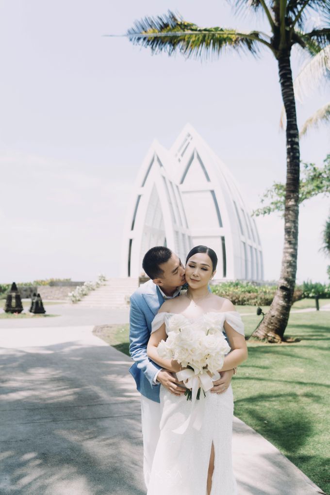 Natasya & Osbert Wedding at The Ritz Carlton Bali Part 3 by Frans Decor - 015
