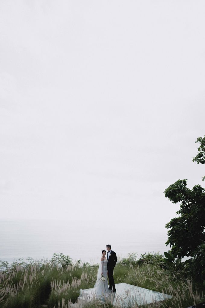Piero & Violetta Wedding at Tirtha Uluwatu Bali by Prabha MUA - 014 Piero & Violetta Wedding at Tirtha Uluwatu Bali by Prabha MUA - 014