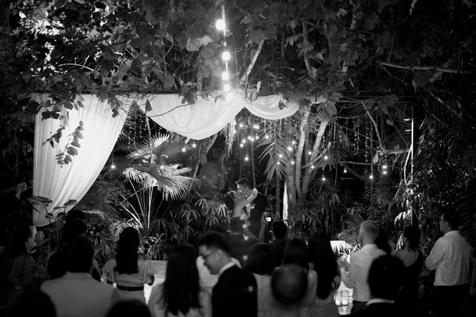 Piero & Violetta Wedding at Tirtha Uluwatu Bali by Prabha MUA - 003 Piero & Violetta Wedding at Tirtha Uluwatu Bali by Prabha MUA - 003