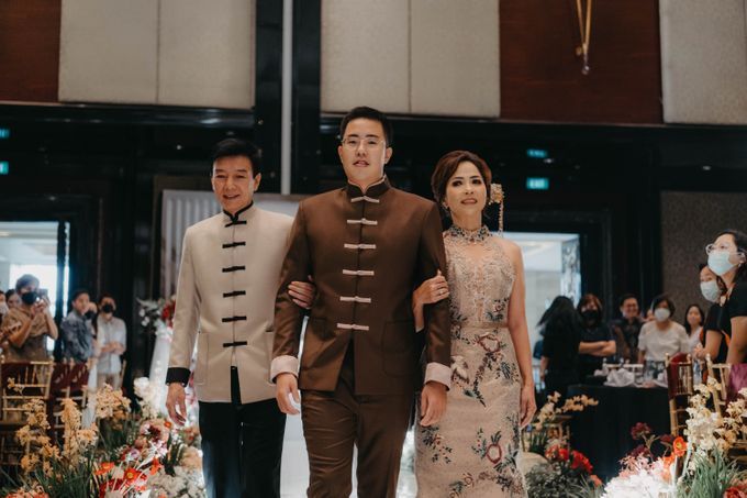 Maudy & Christian Engagement Decoration at Trans Luxury Hotel Ballroom by Valentine Wedding Decoration - 021 Maudy & Christian Engagement Decoration at Trans Luxury Hotel Ballroom by Valentine Wedding Decoration - 021