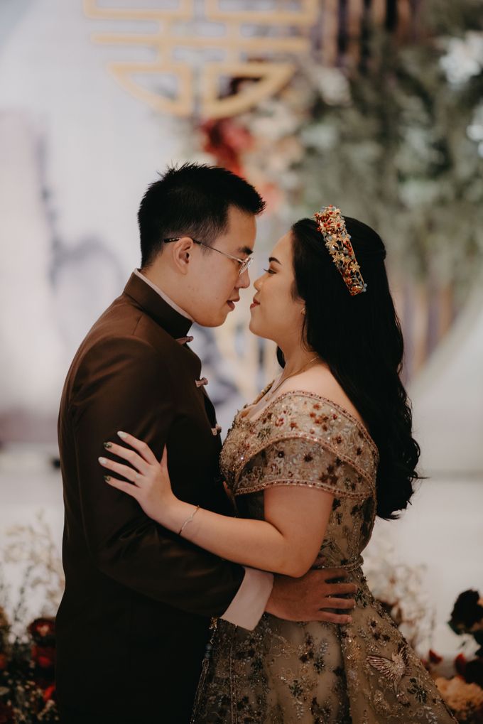 Maudy & Christian Engagement Decoration at Trans Luxury Hotel Ballroom by Valentine Wedding Decoration - 010 Maudy & Christian Engagement Decoration at Trans Luxury Hotel Ballroom by Valentine Wedding Decoration - 010