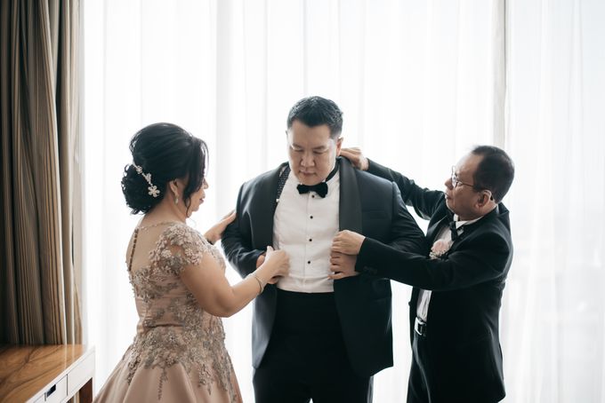 Evan & Brigita Wedding at Hilton by PRIDE Organizer - 002 Evan & Brigita Wedding at Hilton by PRIDE Organizer - 002