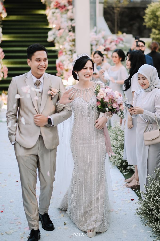 Devi & Anggi Wedding Decoration at Gedong Putih by Valentine Wedding Decoration - 007 Devi & Anggi Wedding Decoration at Gedong Putih by Valentine Wedding Decoration - 007
