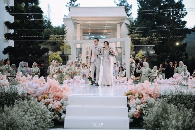 Devi & Anggi Wedding Decoration at Gedong Putih by Valentine Wedding Decoration - 008