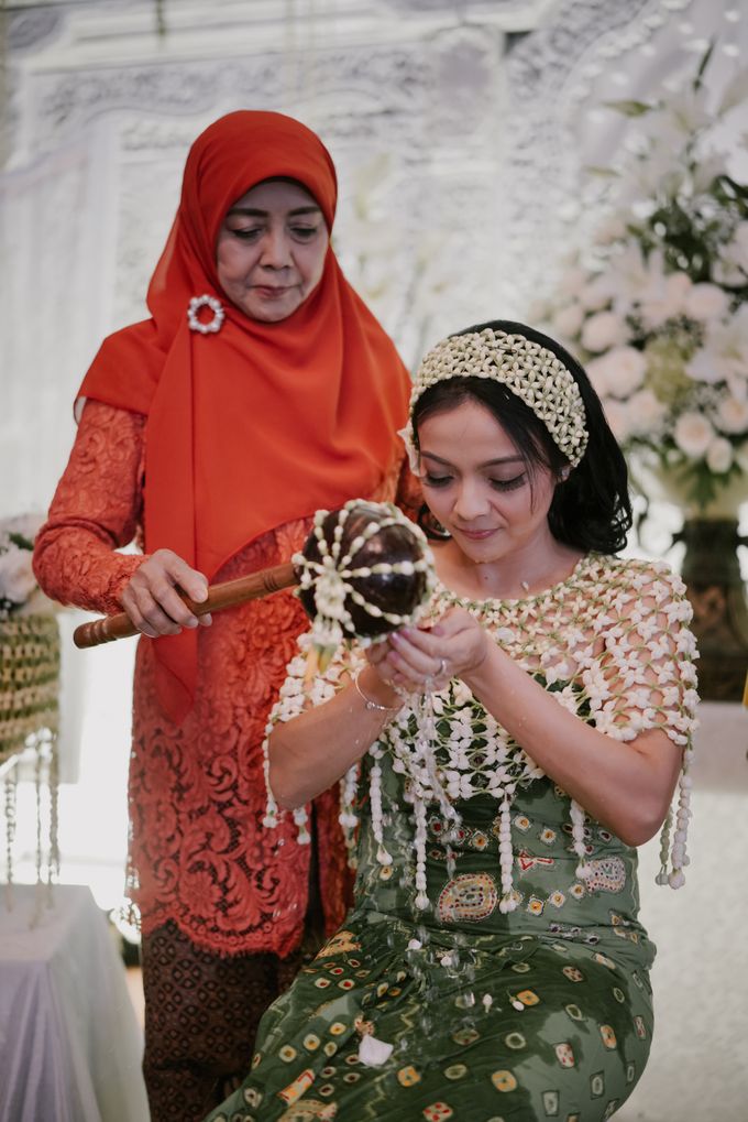 Recitation of Rizky Ayuditia by Koncomoto - 038 Recitation of Rizky Ayuditia by Koncomoto - 038