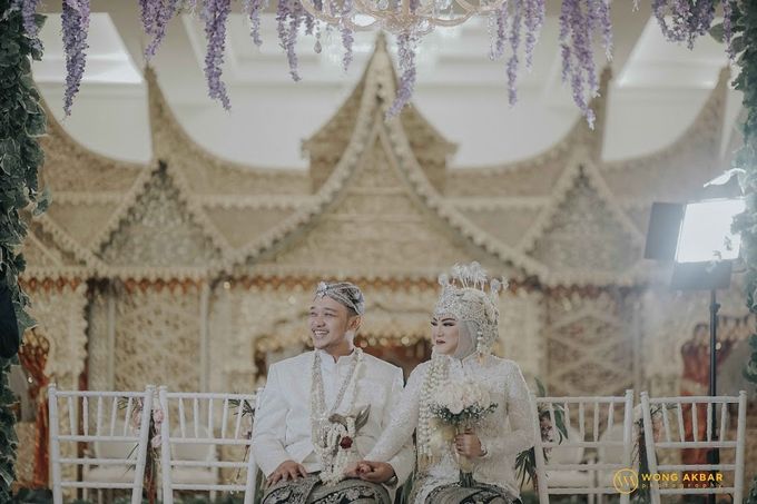 The Sacred moment of Nadia & Didit Akad by Wong Akbar Photography - 005