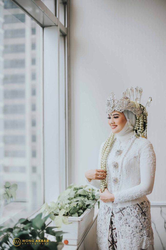 Dina & Jefry Wedding Highlight by Wong Akbar Photography - 001 Dina & Jefry Wedding Highlight by Wong Akbar Photography - 001