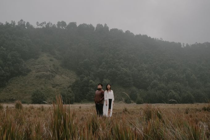 Evi & Yosua Prewedding by Koncomoto - 020