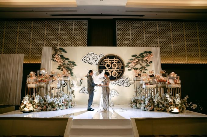 Elsa & Frans Engagement Decoration at Grand Mercure by Valentine Wedding Decoration - 007