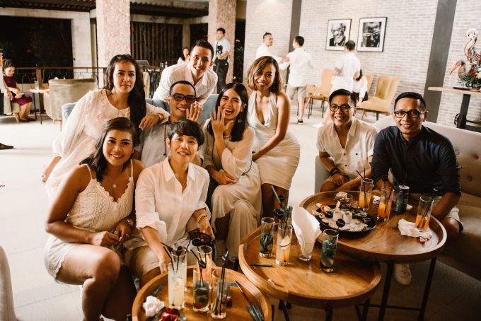 Beautiful Wedding at Kamuela Sanur Poolside by ARTGLORY BALI - 006 Beautiful Wedding at Kamuela Sanur Poolside by ARTGLORY BALI - 006
