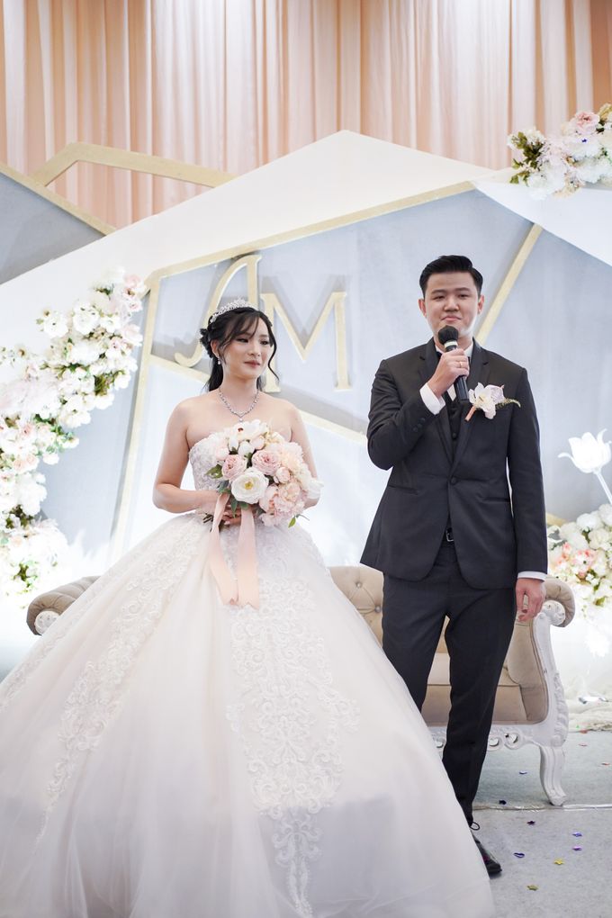 Wedding Of Agus & Meyliana by Ohana Enterprise - 011