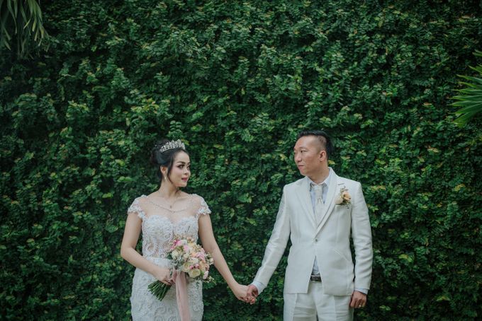 Intimate Wedding of Indah & Deven by Delapan Bali Event & Wedding - 010 Intimate Wedding of Indah & Deven by Delapan Bali Event & Wedding - 010