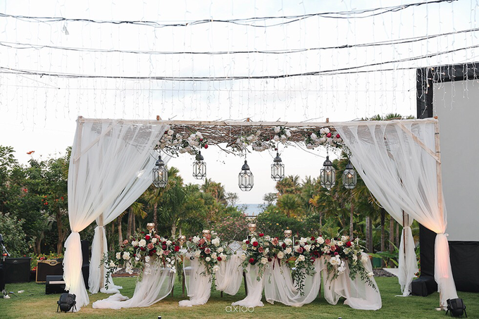 Bold burgundy by AiLuoSi Wedding & Event Design Studio - 003 Bold burgundy by AiLuoSi Wedding & Event Design Studio - 003