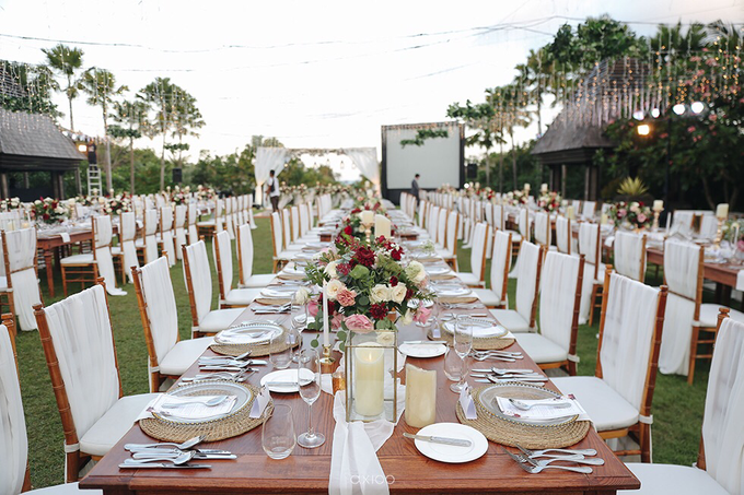 Bold burgundy by AiLuoSi Wedding & Event Design Studio - 005 Bold burgundy by AiLuoSi Wedding & Event Design Studio - 005