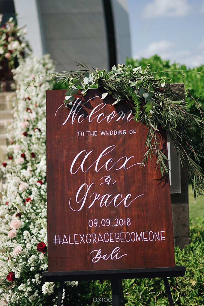 Bold burgundy by AiLuoSi Wedding & Event Design Studio - 030 Bold burgundy by AiLuoSi Wedding & Event Design Studio - 030