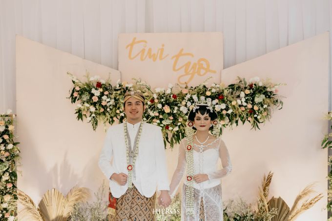 STORY OF TIWI & DIPTYO by iCreate Wedding Planner - 007