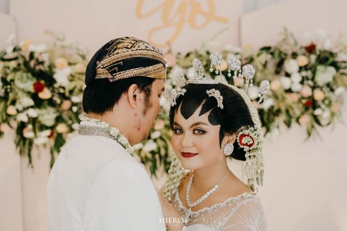 STORY OF TIWI & DIPTYO by iCreate Wedding Planner - 003