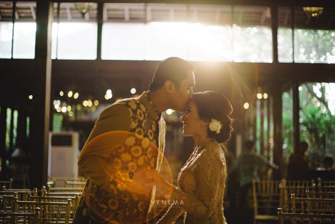 Dana & Brena Engagement by Akuwedding - 003 Dana & Brena Engagement by Akuwedding - 003