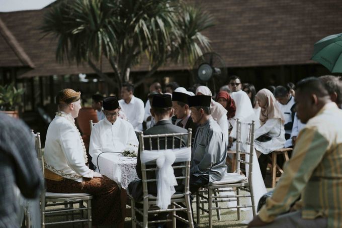 Intan & Rado's Wedding by akar photography - 024 Intan & Rado's Wedding by akar photography - 024