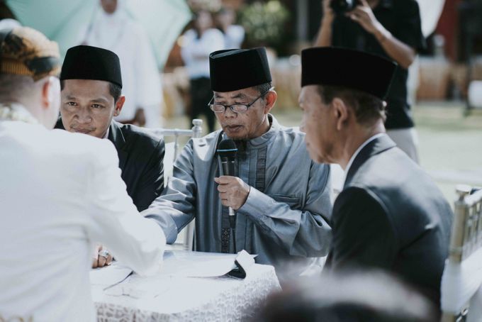 Intan & Rado's Wedding by akar photography - 025