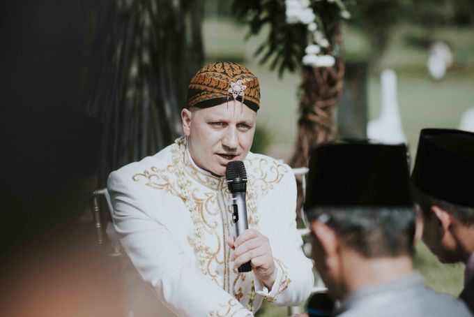 Intan & Rado's Wedding by akar photography - 001 Intan & Rado's Wedding by akar photography - 001
