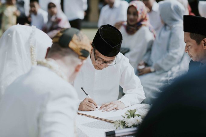 Intan & Rado's Wedding by akar photography - 002 Intan & Rado's Wedding by akar photography - 002