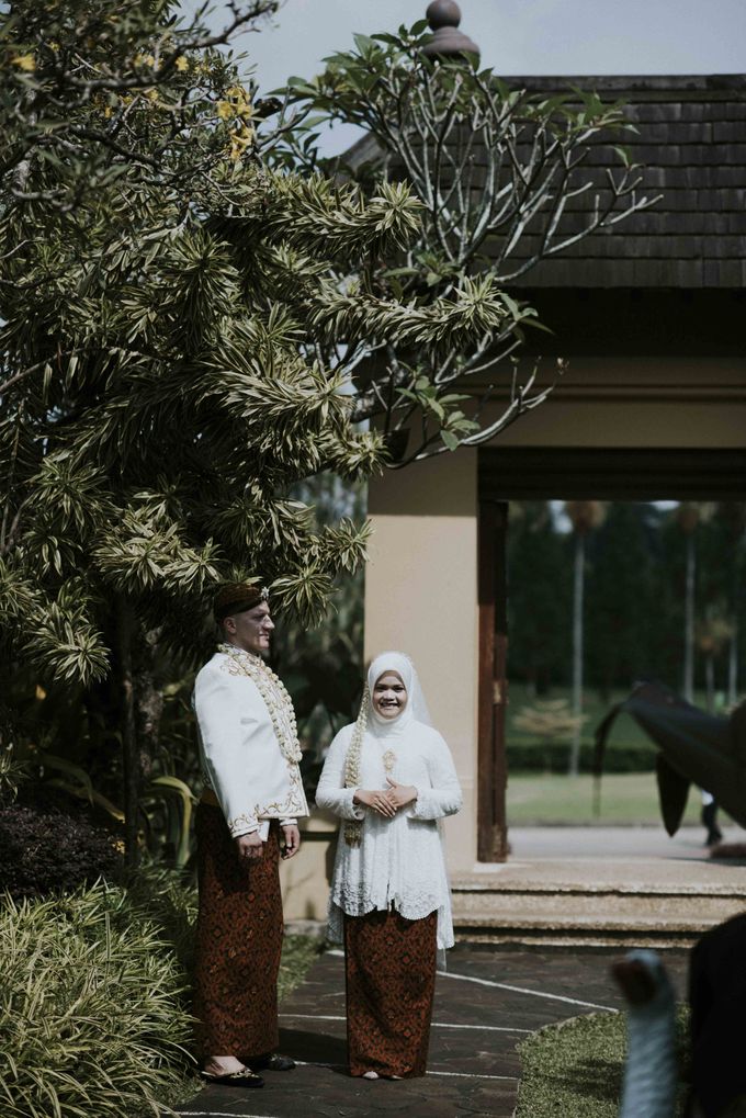 Intan & Rado's Wedding by akar photography - 009