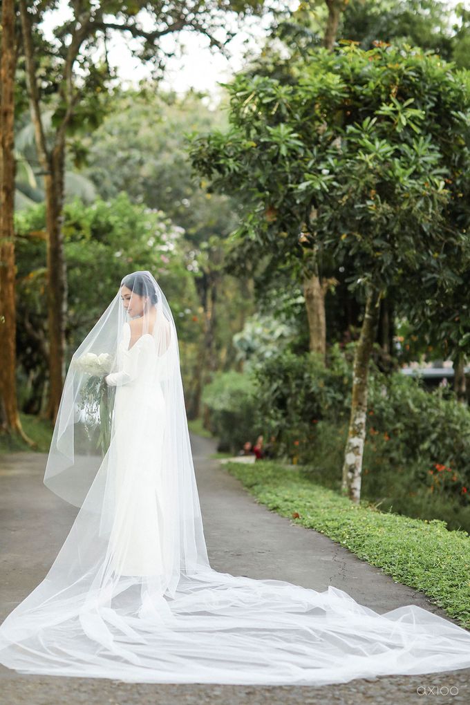 In a Hundred Worlds I Would Choose You - The Prewedding and Wedding of Albert and Olivia by Ivan by Axioo - 036 In a Hundred Worlds I Would Choose You - The Prewedding and Wedding of Albert and Olivia by Ivan by Axioo - 036