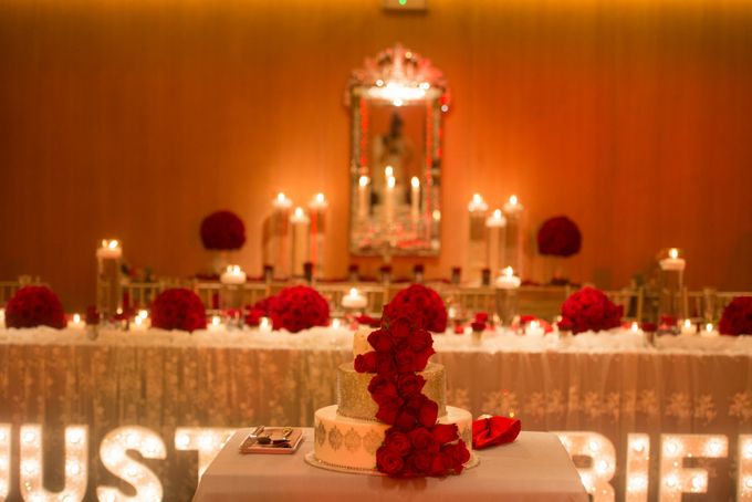 Luxury Christmas Red & Gold Wedding by Diamond Events - 019 Luxury Christmas Red & Gold Wedding by Diamond Events - 019