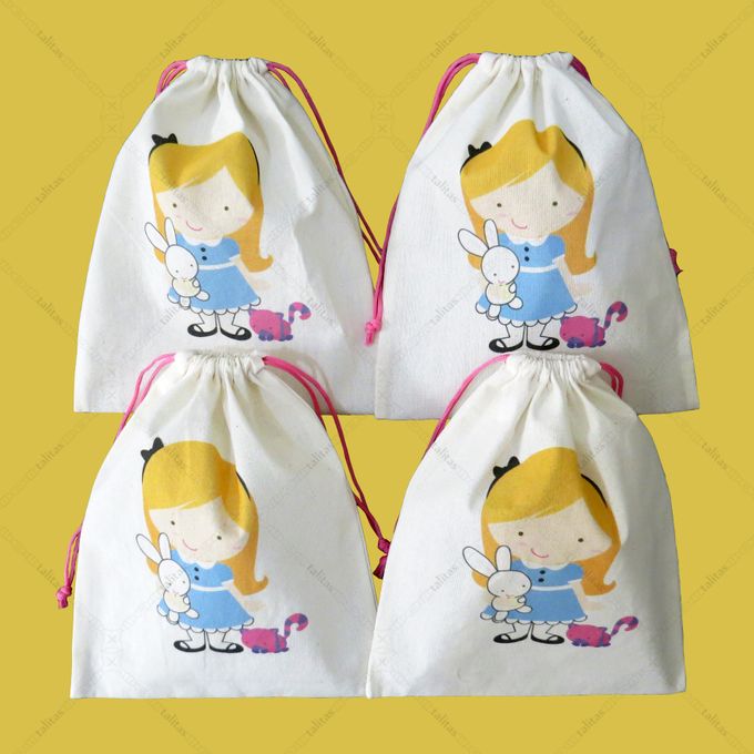 Pouch and drawstring bag by Talitas - 027 Pouch and drawstring bag by Talitas - 027