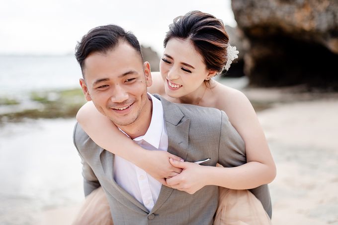 Prewedding Makeup for Evelyn by Satrisca Makeup Artist - 002 Prewedding Makeup for Evelyn by Satrisca Makeup Artist - 002