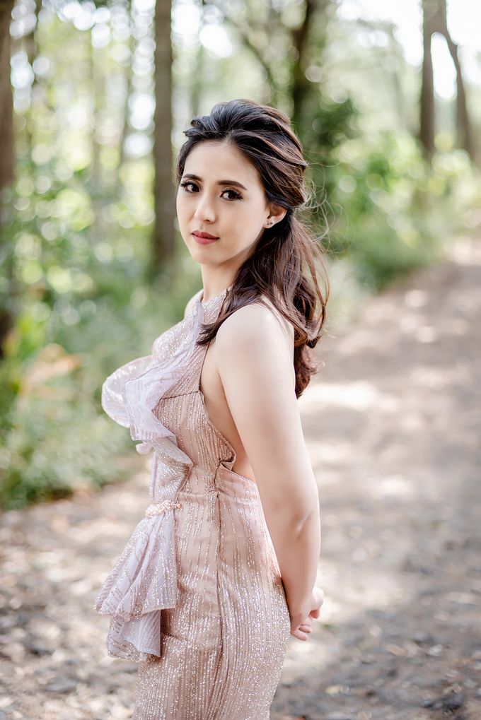 Prewedding Makeup for Evelyn by Satrisca Makeup Artist - 005 Prewedding Makeup for Evelyn by Satrisca Makeup Artist - 005