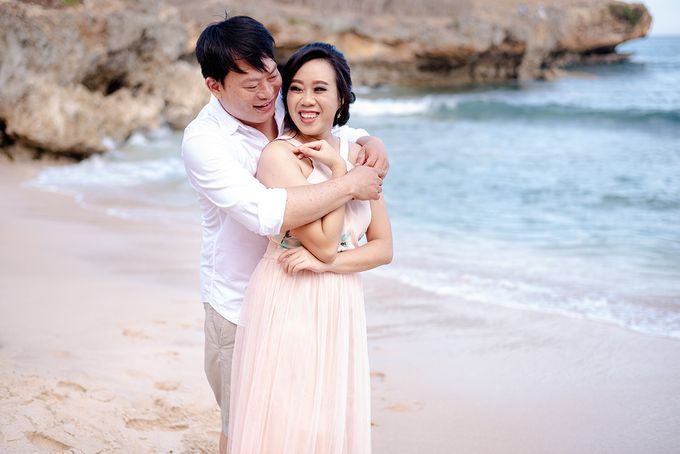 Prewedding Makeup for Tresy by Satrisca Makeup Artist - 003 Prewedding Makeup for Tresy by Satrisca Makeup Artist - 003