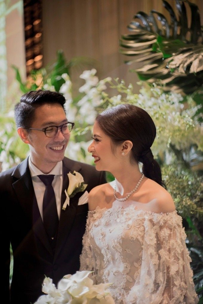 AN UNDERSTATED WEDDING ADORNED WITH GREENERY by Wong Hang Distinguished Tailor - 001 AN UNDERSTATED WEDDING ADORNED WITH GREENERY by Wong Hang Distinguished Tailor - 001